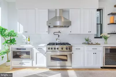 942 T Street NW, Washington, DC 20001 - Photo 8