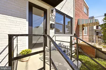 686 Oglethorpe Street NE, Washington, DC 20011 - Photo 2