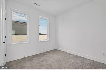 33 Lower Service Court NW, Washington, DC 20001 - Photo 46
