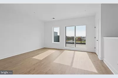 33 Lower Service Court NW, Washington, DC 20001 - Photo 44