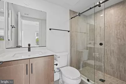 33 Lower Service Court NW, Washington, DC 20001 - Photo 10