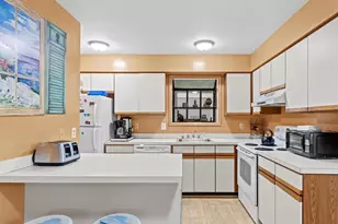 39346 Racquet Ln, Bethany Beach, DE 19930 - Photo 4