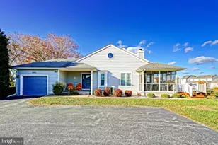 30975 Crepe Myrtle Dr, Millsboro, DE 19966 - Photo 2