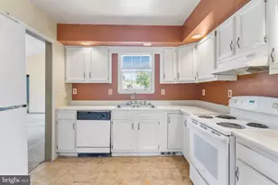 749 Hurley Park Dr, Seaford, DE 19973 - Photo 6