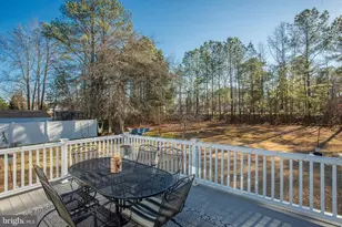 31671 Lake View Dr, Ocean View, DE 19970 - Photo 4