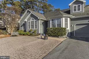 844 Glen Dr, Bethany Beach, DE 19930 - Photo 2