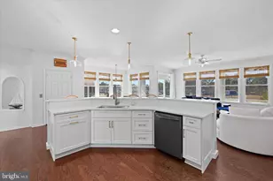 38315 Canal St, Ocean View, DE 19970 - Photo 22