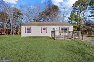 143 Hollywood Dr, Ocean View, DE 19970 - Photo 1