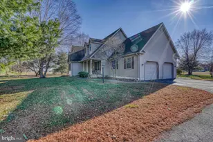 36620 Robin Hood Rd, Delmar, DE 19940 - Photo 2