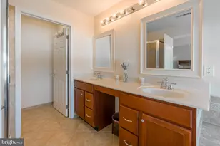 17253 S Mill Ln, Ocean View, DE 19970 - Photo 10