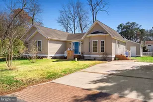 18 Hudson Ave, Ocean View, DE 19970 - Photo 1