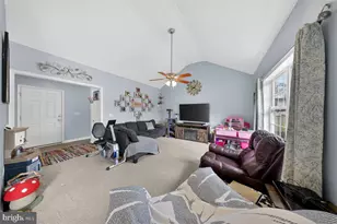 32998 Forest Knoll Dr, Laurel, DE 19956 - Photo 2