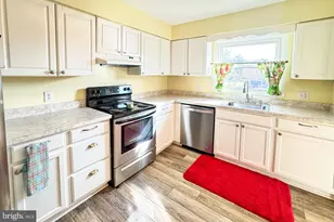 37301 Martin St, Rehoboth Beach, DE 19971 - Photo 2