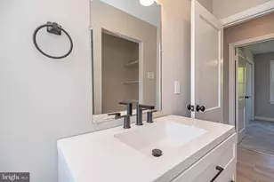205 N Hantwerker Dr, Delmar, DE 19940 - Photo 16