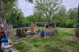 611 W 8th St, Laurel, DE 19956 - Photo 12
