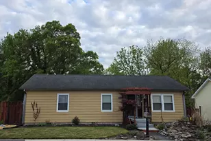 611 W 8th St, Laurel, DE 19956 - Photo 2
