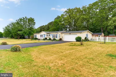 114 E Holly Drive, Lincoln, DE 19960 - Photo 2