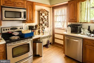 405 E Grove St, Delmar, DE 19940 - Photo 4