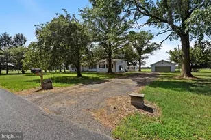 14061 Russell Rd, Bridgeville, DE 19933 - Photo 2