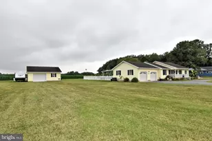 22622 Little St, Georgetown, DE 19947 - Photo 2