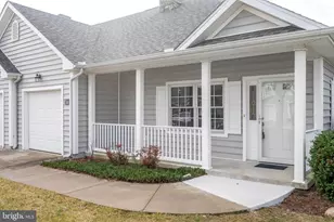 14 Mulberry St, Georgetown, DE 19947 - Photo 2