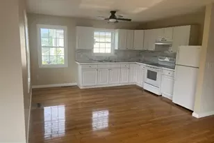 313 S Railroad Ave, Georgetown, DE 19947 - Photo 2