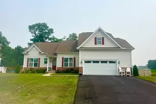 38523 Blue Hen Dr, Selbyville, DE 19975 - Photo 1