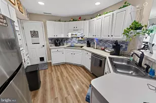 395 Lakeside Dr, Lewes, DE 19958 - Photo 16