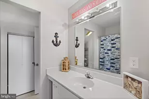 30380 Crowley Dr, Ocean View, DE 19970 - Photo 20