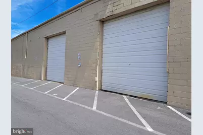 917 N East Street #D, Frederick, MD 21701 - Photo 2