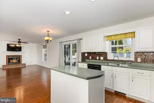 13842 Penn Shop Rd, Mount Airy, MD 21771 - Photo 14