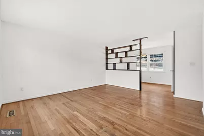 10009 York Drive, Ijamsville, MD 21754 - Photo 6