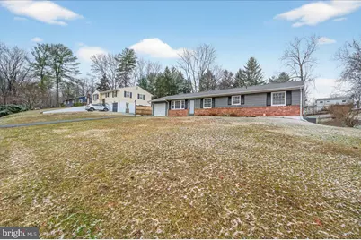 10009 York Drive, Ijamsville, MD 21754 - Photo 2