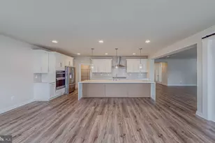 8788 Walnut Btm Ln, Frederick, MD 21701 - Photo 14