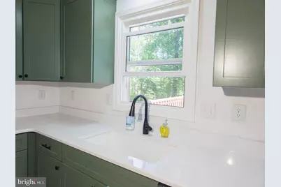 10920 Oakcrest Circle, New Market, MD 21774 - Photo 14