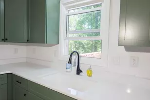 10920 Oakcrest Cir, New Market, MD 21774 - Photo 14