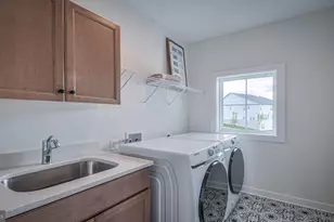 8785 Helleber Spg Cir, Frederick, MD 21701 - Photo 30