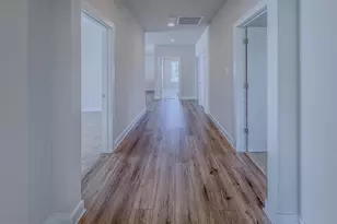 8785 Helleber Spg Cir, Frederick, MD 21701 - Photo 6