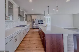 8785 Helleber Spg Cir, Frederick, MD 21701 - Photo 4