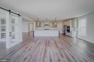 8785 Helleber Spg Cir, Frederick, MD 21701 - Photo 2