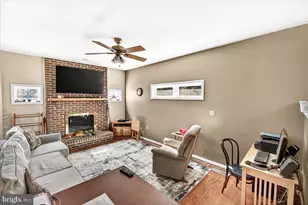 2703 Meadow Ridge Ct, Myersville, MD 21773 - Photo 10