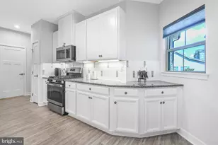 3248 Starlight St, Frederick, MD 21704 - Photo 2