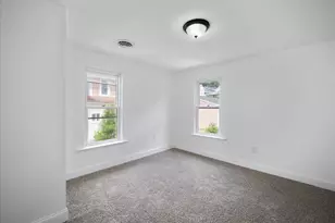37 E C St, Brunswick, MD 21716 - Photo 14