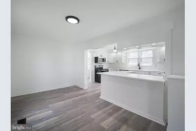 37 E C Street, Brunswick, MD 21716 - Photo 6