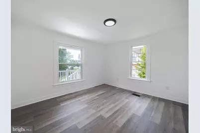 37 E C Street, Brunswick, MD 21716 - Photo 10