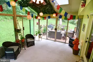 7230 Edgemont Rd, Frederick, MD 21702 - Photo 10