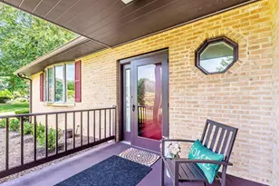 5018 Camelback Ln, Frederick, MD 21703 - Photo 2