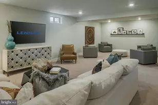 2201 Denali Dr, Frederick, MD 21702 - Photo 2