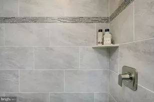 2201 Denali Dr, Frederick, MD 21702 - Photo 8