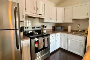 2137 Wainwright Ct, Frederick, MD 21702 - Photo 2